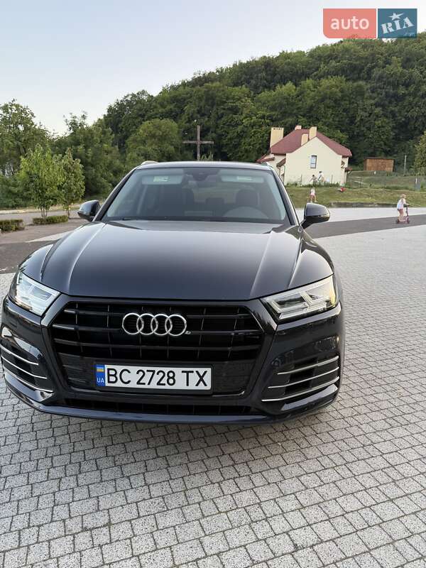 Внедорожник / Кроссовер Audi Q5 2020 в Львове
