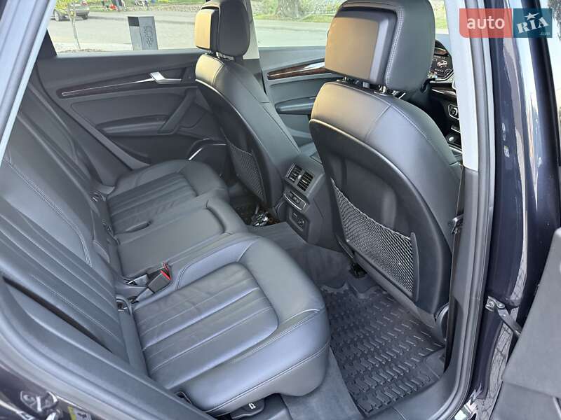 Внедорожник / Кроссовер Audi Q5 2020 в Львове