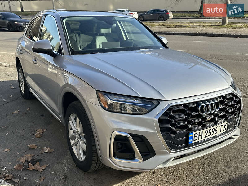 Внедорожник / Кроссовер Audi Q5 2022 в Одессе