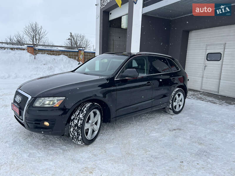 Внедорожник / Кроссовер Audi Q5 2011 в Владимире