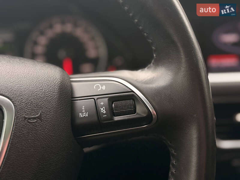 Внедорожник / Кроссовер Audi Q5 2015 в Дрогобыче