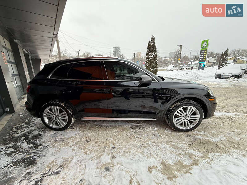Внедорожник / Кроссовер Audi Q5 2017 в Львове