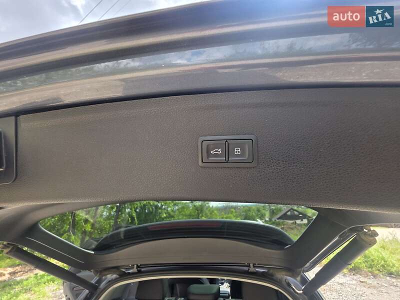 Внедорожник / Кроссовер Audi Q5 2018 в Днепре