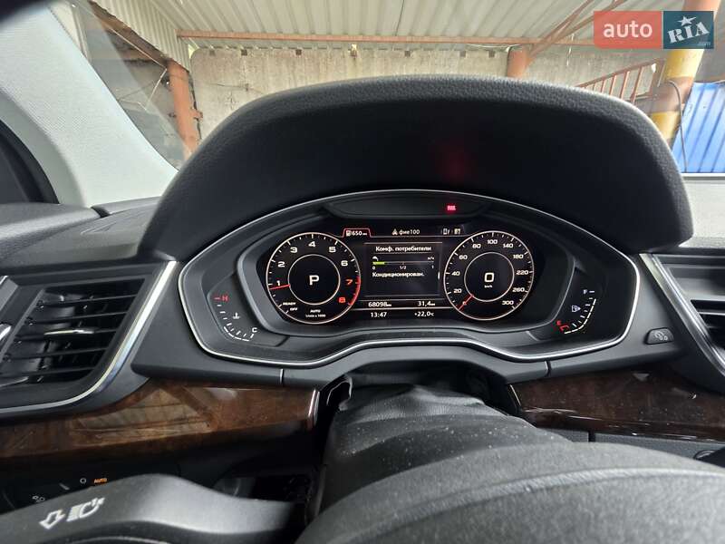 Внедорожник / Кроссовер Audi Q5 2018 в Днепре