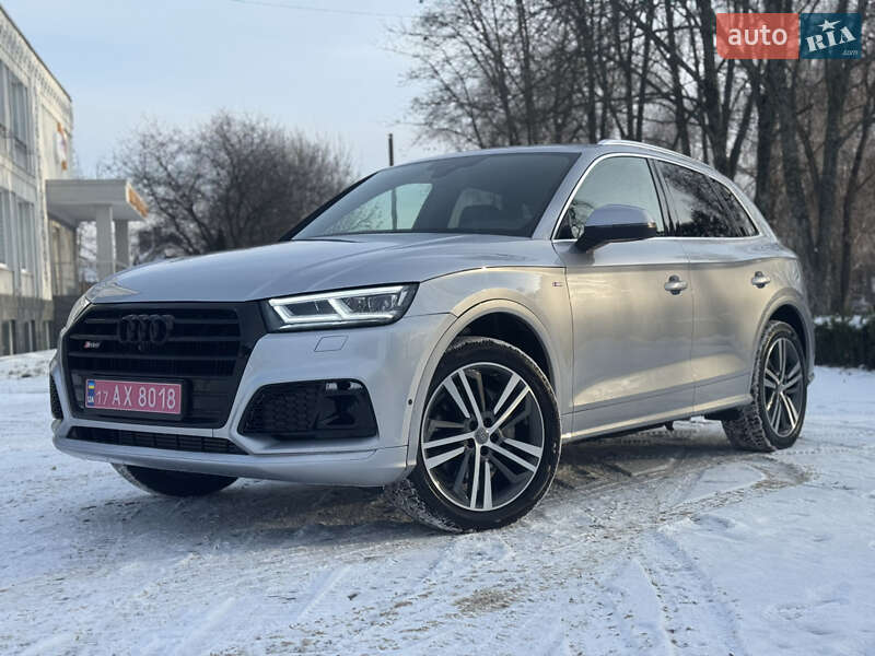 Внедорожник / Кроссовер Audi Q5 2019 в Лубнах