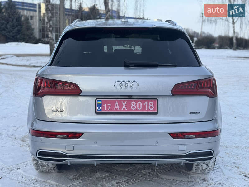 Внедорожник / Кроссовер Audi Q5 2019 в Лубнах