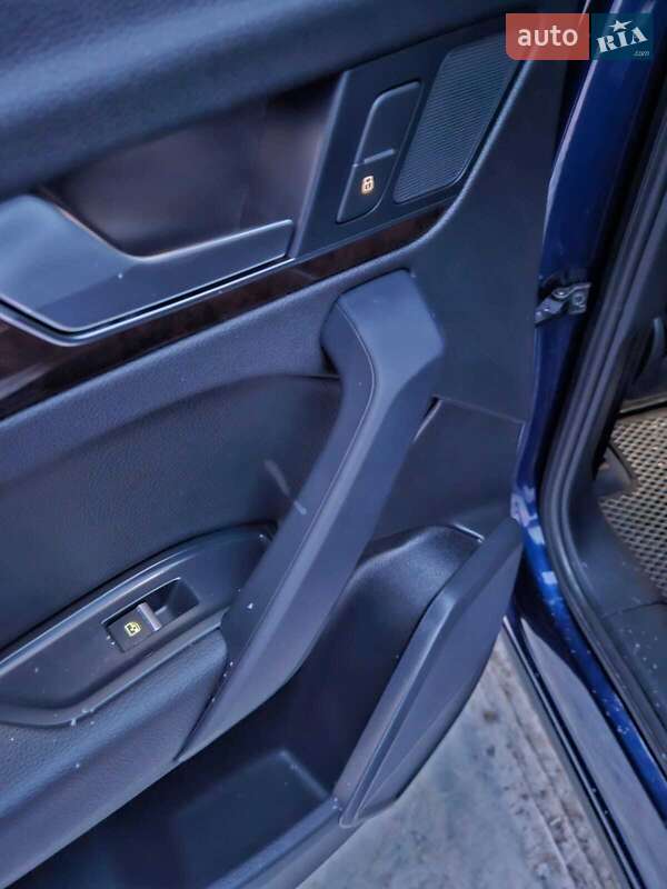 Внедорожник / Кроссовер Audi Q5 2020 в Ивано-Франковске