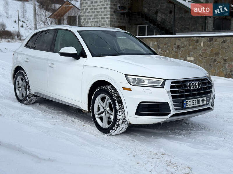 Внедорожник / Кроссовер Audi Q5 2018 в Львове