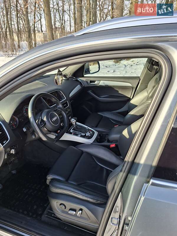 Внедорожник / Кроссовер Audi Q5 2016 в Умани