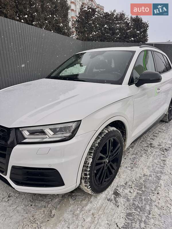 Внедорожник / Кроссовер Audi Q5 2017 в Львове