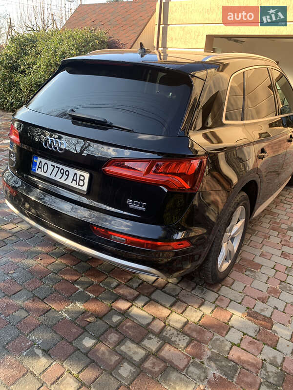 Внедорожник / Кроссовер Audi Q5 2017 в Ужгороде фото 5 Внедорожник / Кроссовер Audi Q5 2017 в Ужгороде