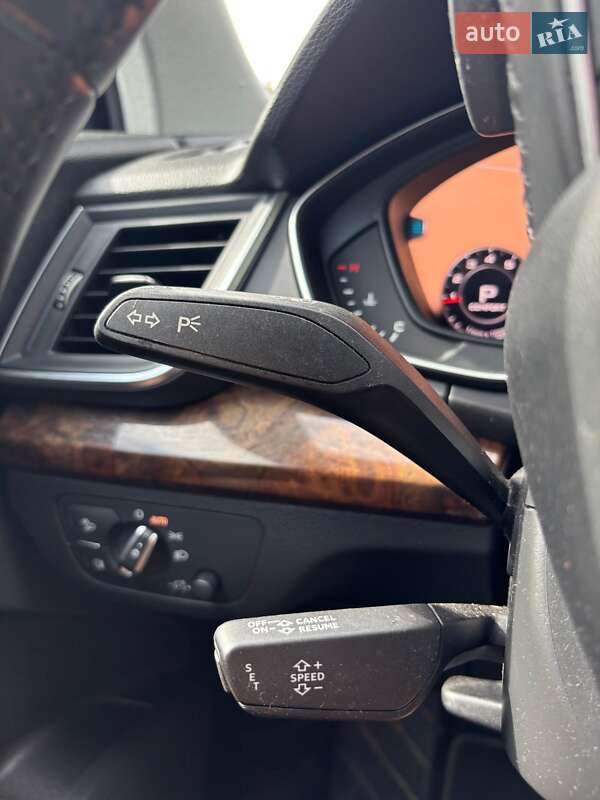 Внедорожник / Кроссовер Audi Q5 2018 в Белогородке