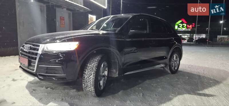 Внедорожник / Кроссовер Audi Q5 2018 в Днепре
