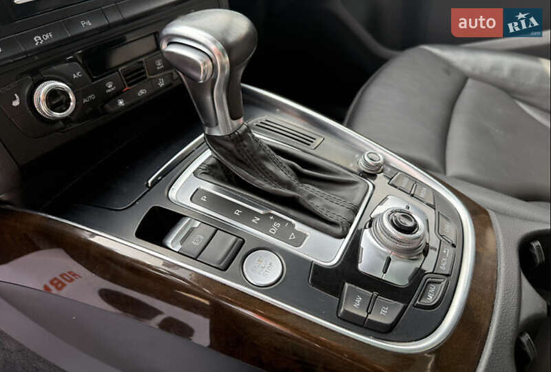 Внедорожник / Кроссовер Audi Q5 2015 в Одессе