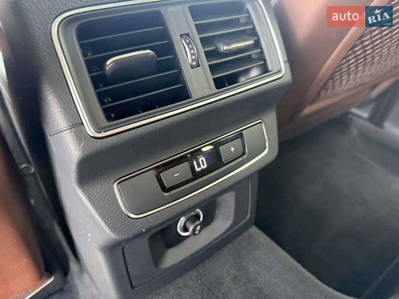 Внедорожник / Кроссовер Audi Q5 2018 в Киеве