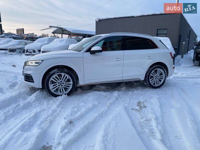 Внедорожник / Кроссовер Audi Q5 2018 в Львове