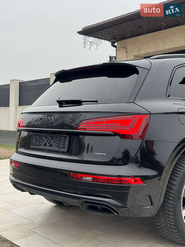 Внедорожник / Кроссовер Audi Q5 2024 в Одессе