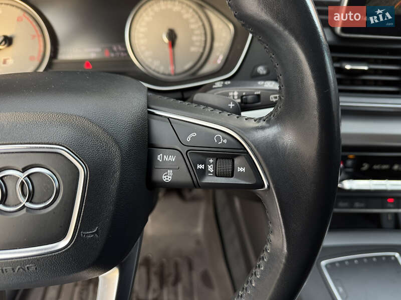 Внедорожник / Кроссовер Audi Q5 2018 в Киеве