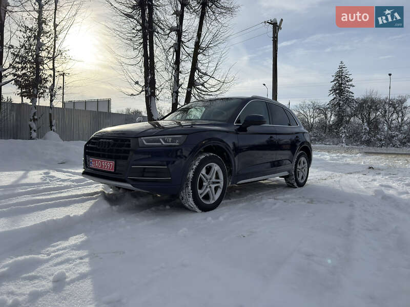 Внедорожник / Кроссовер Audi Q5 2018 в Тернополе