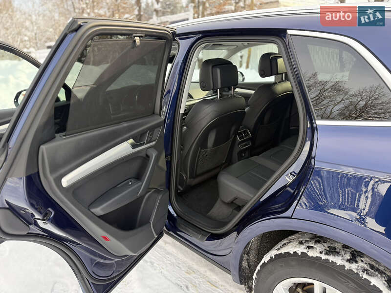 Внедорожник / Кроссовер Audi Q5 2018 в Тернополе