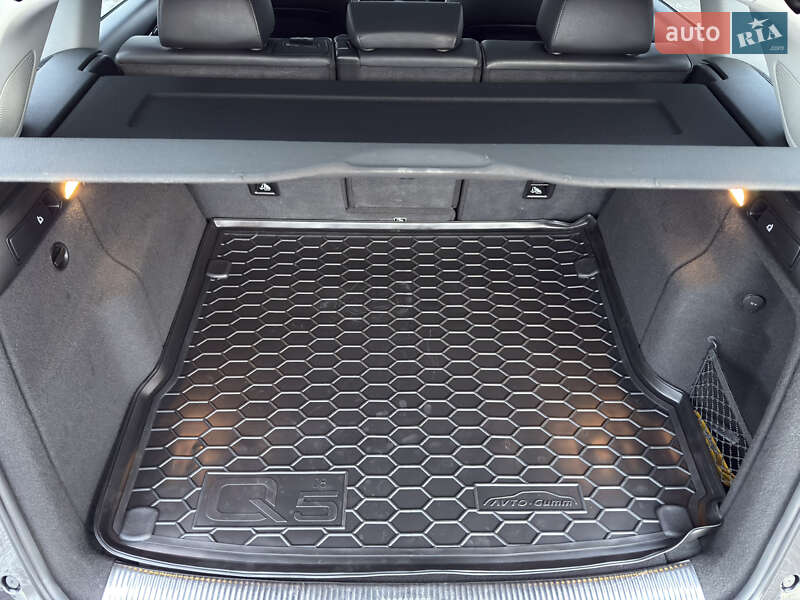 Внедорожник / Кроссовер Audi Q5 2015 в Полтаве