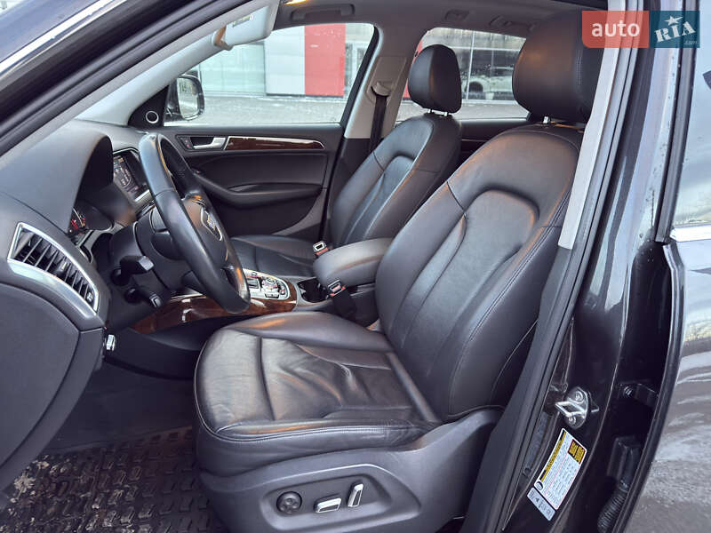 Внедорожник / Кроссовер Audi Q5 2015 в Полтаве