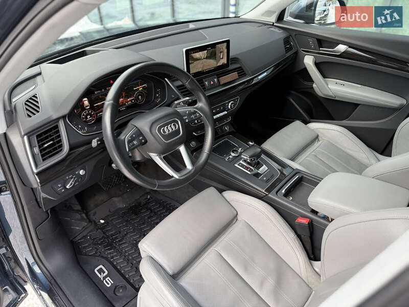 Внедорожник / Кроссовер Audi Q5 2018 в Львове