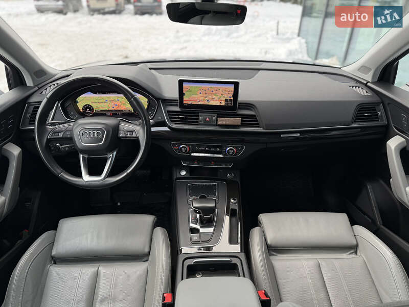 Внедорожник / Кроссовер Audi Q5 2018 в Львове