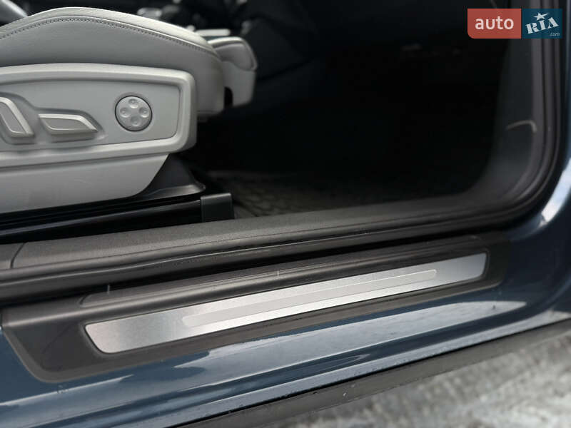 Внедорожник / Кроссовер Audi Q5 2018 в Львове