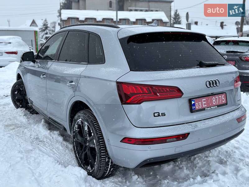 Внедорожник / Кроссовер Audi Q5 2018 в Стрые