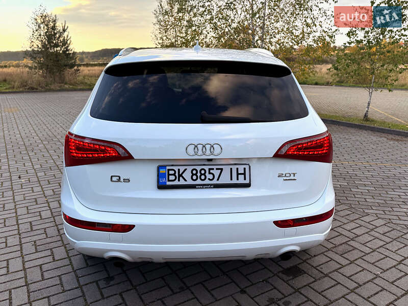 Внедорожник / Кроссовер Audi Q5 2011 в Дрогобыче