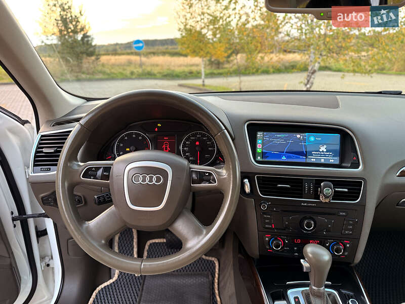 Внедорожник / Кроссовер Audi Q5 2011 в Дрогобыче