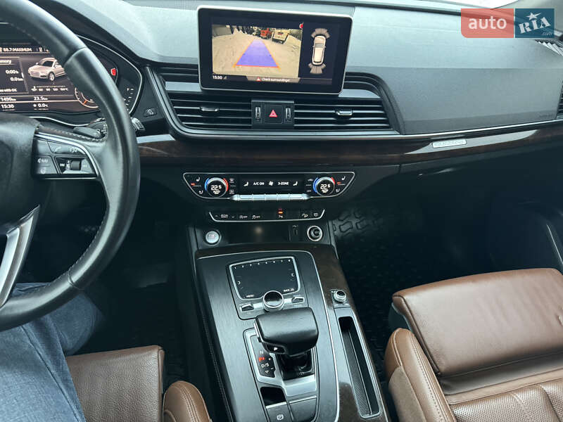 Внедорожник / Кроссовер Audi Q5 2019 в Луцке