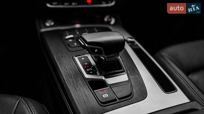 Внедорожник / Кроссовер Audi Q5 2020 в Ровно фото 36 Внедорожник / Кроссовер Audi Q5 2020 в Ровно