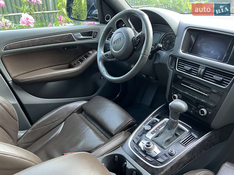 Внедорожник / Кроссовер Audi Q5 2015 в Хмельницком