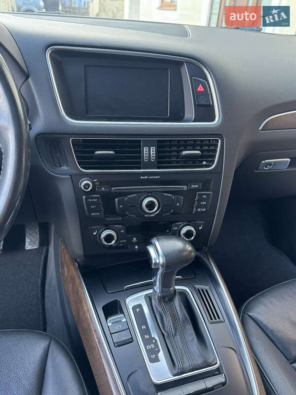 Внедорожник / Кроссовер Audi Q5 2015 в Коломые