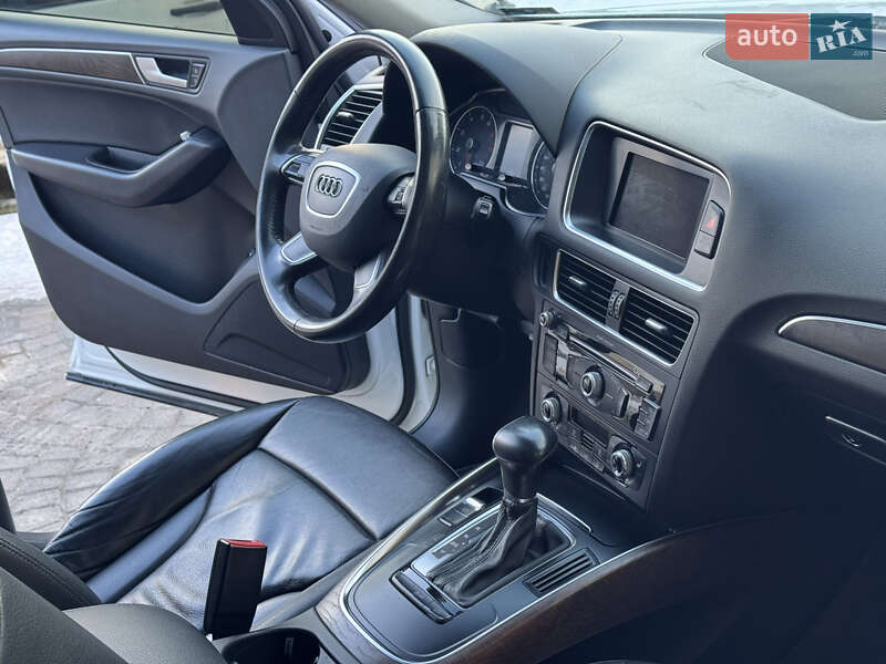 Внедорожник / Кроссовер Audi Q5 2015 в Коломые