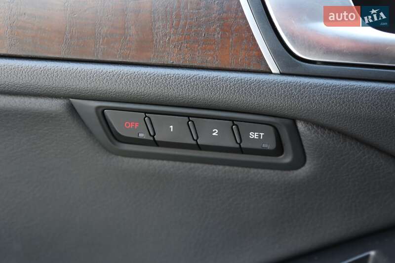 Внедорожник / Кроссовер Audi Q5 2015 в Киеве