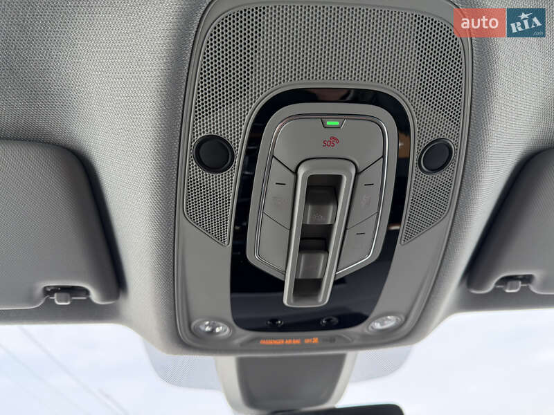 Внедорожник / Кроссовер Audi Q5 2021 в Луцке