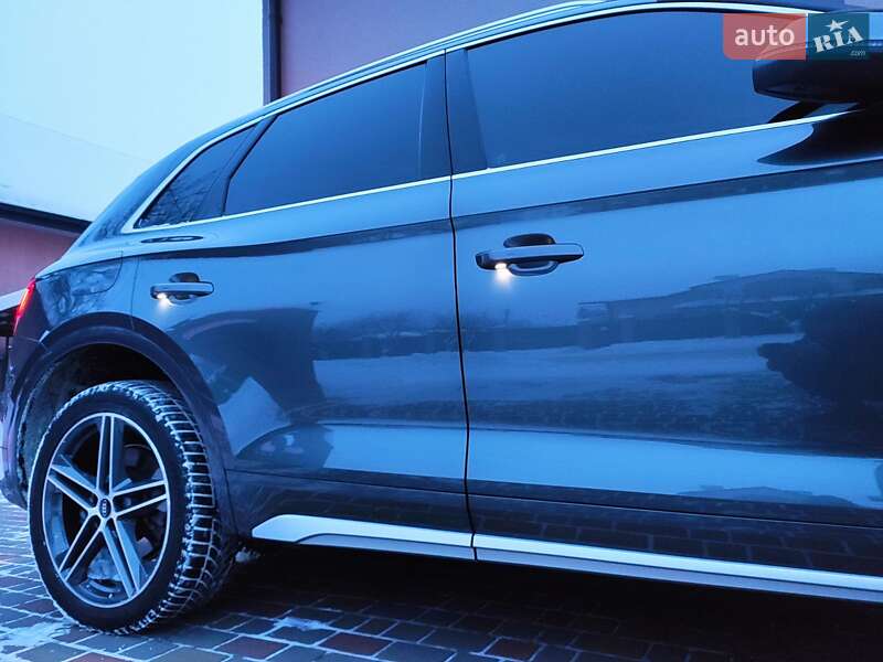 Позашляховик / Кросовер Audi Q5 2021 в Нововолинську фото 32 Позашляховик / Кросовер Audi Q5 2021 в Нововолинську