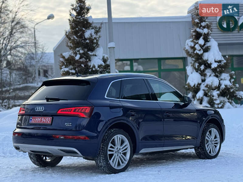 Внедорожник / Кроссовер Audi Q5 2018 в Тернополе
