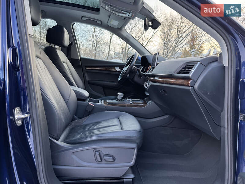 Внедорожник / Кроссовер Audi Q5 2018 в Тернополе