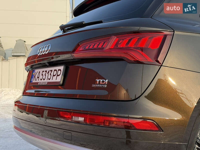 Внедорожник / Кроссовер Audi Q5 2017 в Киеве