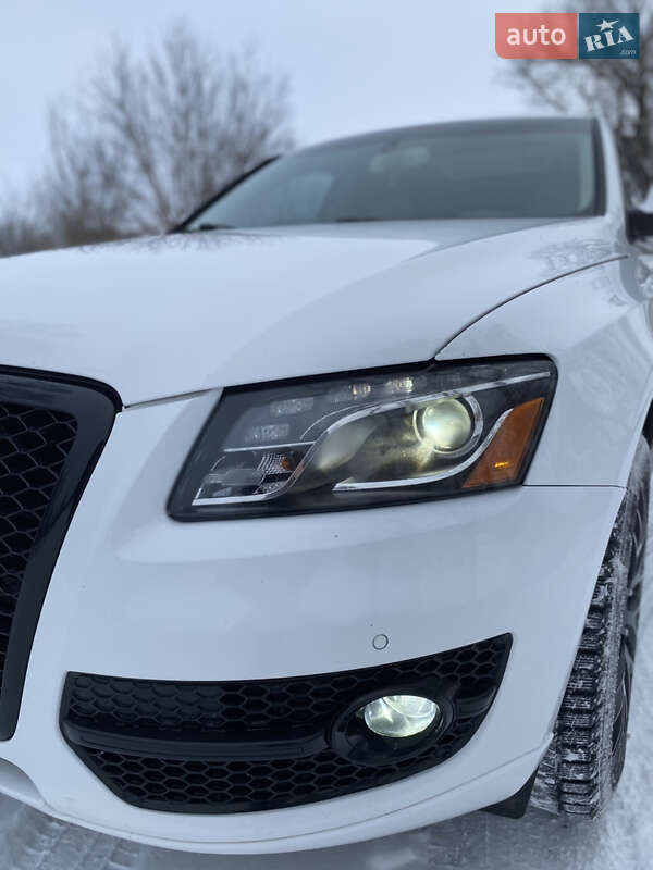 Внедорожник / Кроссовер Audi Q5 2011 в Полтаве