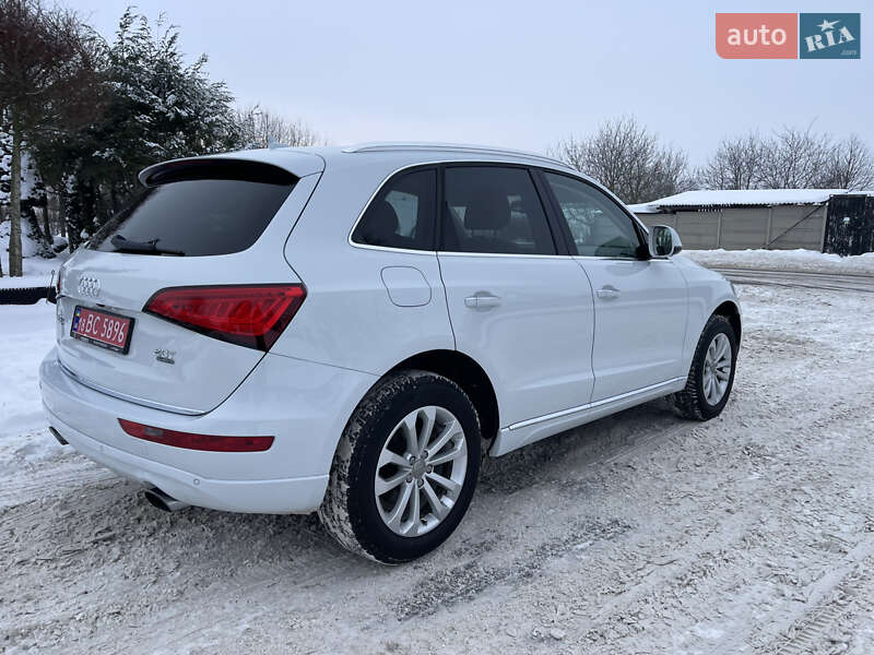 Внедорожник / Кроссовер Audi Q5 2015 в Луцке