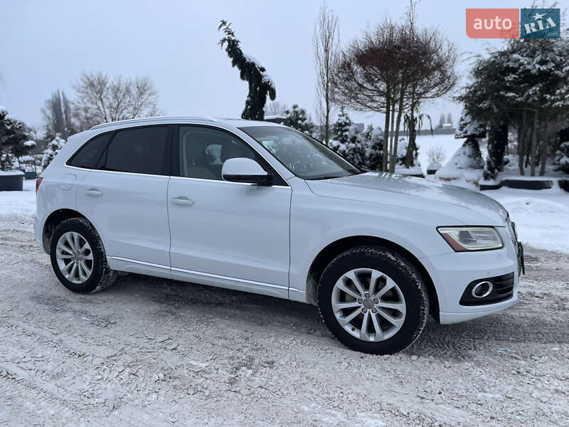 Внедорожник / Кроссовер Audi Q5 2015 в Луцке
