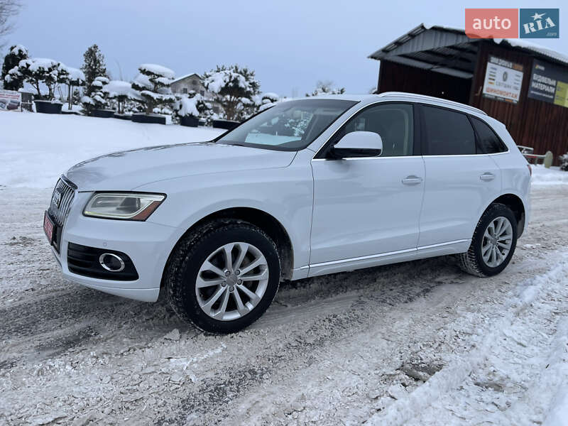 Внедорожник / Кроссовер Audi Q5 2015 в Луцке