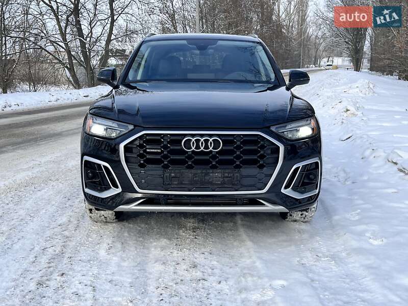 Внедорожник / Кроссовер Audi Q5 2023 в Киеве