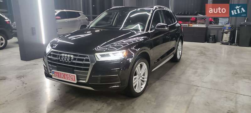 Внедорожник / Кроссовер Audi Q5 2018 в Киеве фото Внедорожник / Кроссовер Audi Q5 2018 в Киеве