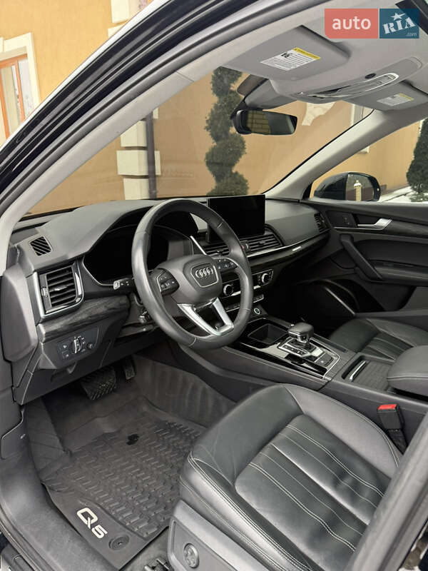 Внедорожник / Кроссовер Audi Q5 2020 в Ивано-Франковске
